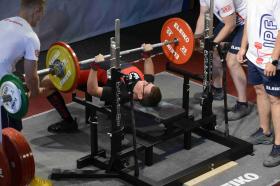 Mistrovství České republiky juniorů, dorostu a masters v silovém trojboji 2021 - fotogalerie