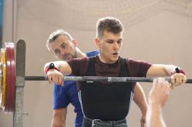 Mistrovství Moravy juniorů a dorostu v klasickém silovém trojboji 2021 - fotogalerie