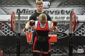 Pohár Vision Nutrition dorostenců a juniorů v klasickém silovém trojboji 2019 - fotogalerie