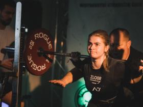 Mistrovství středních Čech juniorů a mladších juniorů v klasickém silovém trojboji 2023 - fotogalerie