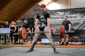 Mistrovství východních Čech mladších juniorů v klasickém silovém trojboji 2024 - fotogaleire