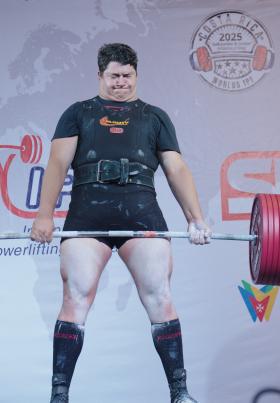 Mistrovství světa juniorů a mladších juniorů v silovém trojboji a klasickém silovém trojboji 2025 - výsledky, fotogalerie, videa