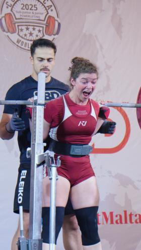Mistrovství světa juniorů a mladších juniorů v silovém trojboji a klasickém silovém trojboji 2025 - výsledky, fotogalerie, videa