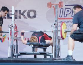 Mistrovství světa juniorů a mladších juniorů v silovém trojboji a klasickém silovém trojboji 2025 - výsledky, fotogalerie, videa