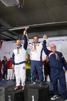 Mistrovství světa masters v silovém trojboji a v klasickém silovém trojboji - výsledky, fotogalerie