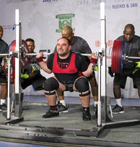 Mistrovství světa masters v silovém trojboji a v klasickém silovém trojboji - výsledky, fotogalerie